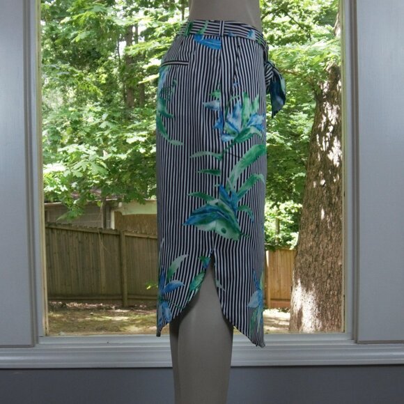 Lauren Ralph Lauren Floral-Print Twill Skirt NWOT - Picture 2 of 5